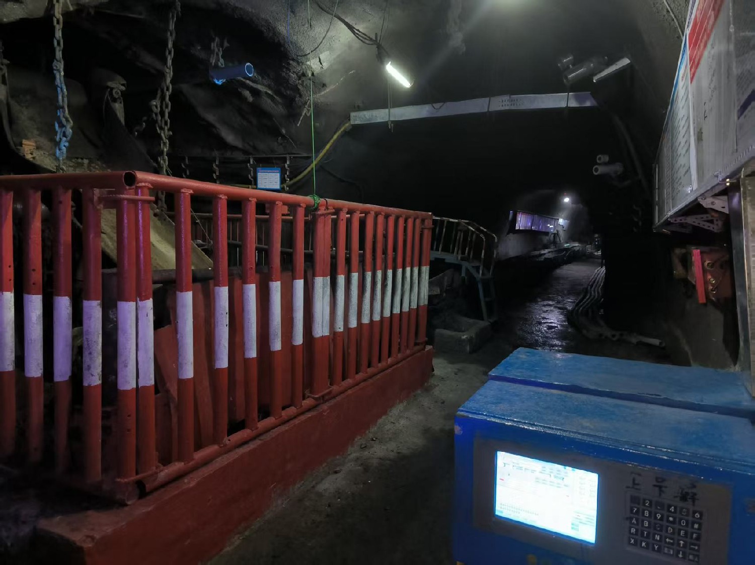 金達煤礦開展礦井標準化規(guī)范化專項提升